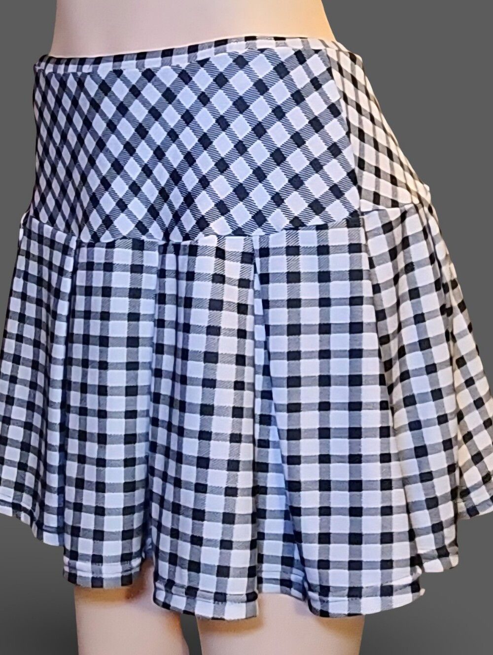 Black & White Gingham Athletic Skort with Stretch, Short Length Alternative Punk
